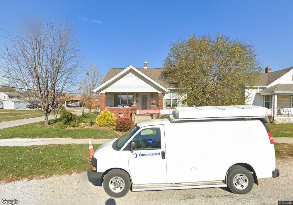 710 W Shelby Ave, Effingham, IL 62401 - photo 1