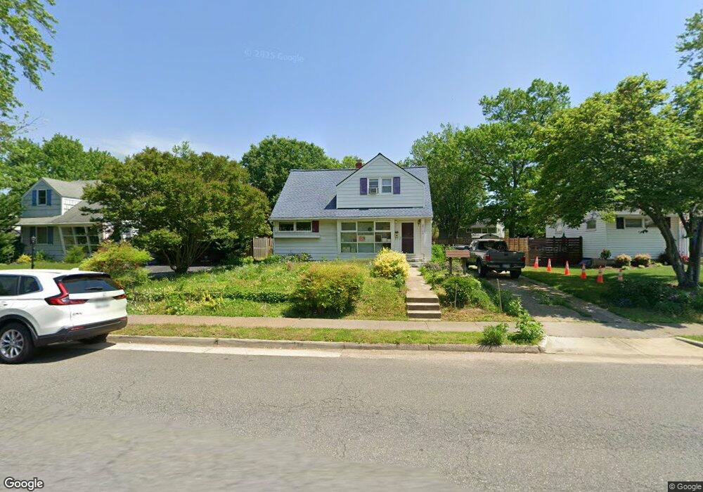 6723 Quander Rd, Alexandria, VA 22307 - photo 1