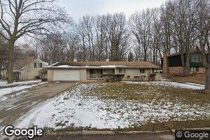 1621 Woodslea Dr, Flint, MI 48507