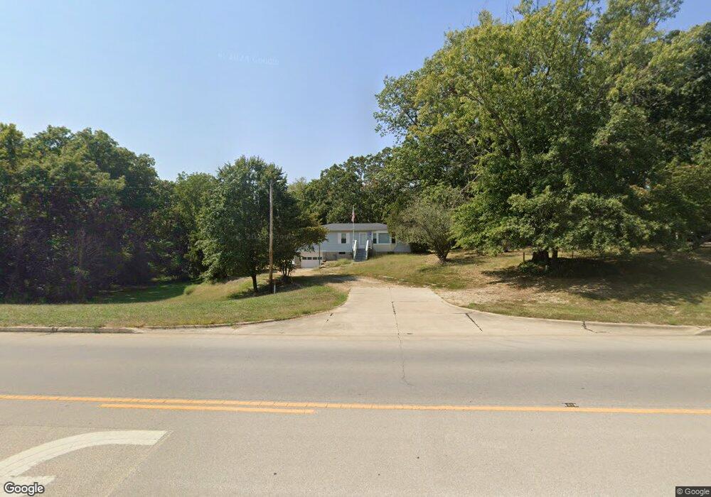 9085 N Us Highway 45, Effingham, IL 62401 - photo 1