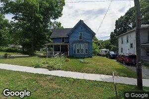 63 Chestnut St, Leetonia, OH 44431