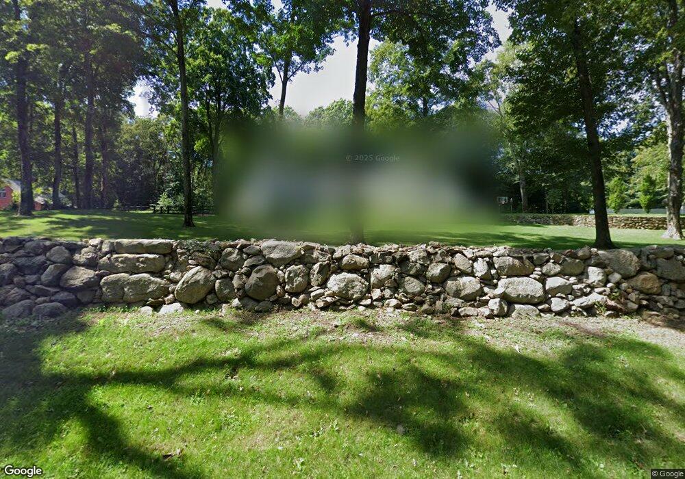 691 Silvermine Rd, New Canaan, CT 06840 - photo 1