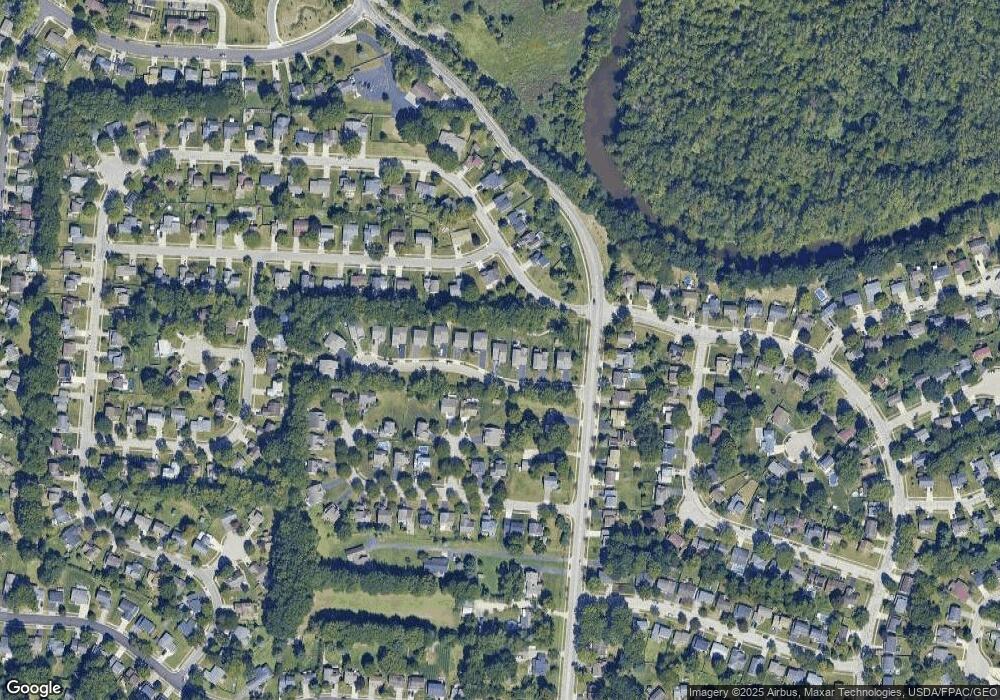 388 Evelyn Ln, Columbus, OH 43230 - photo 1