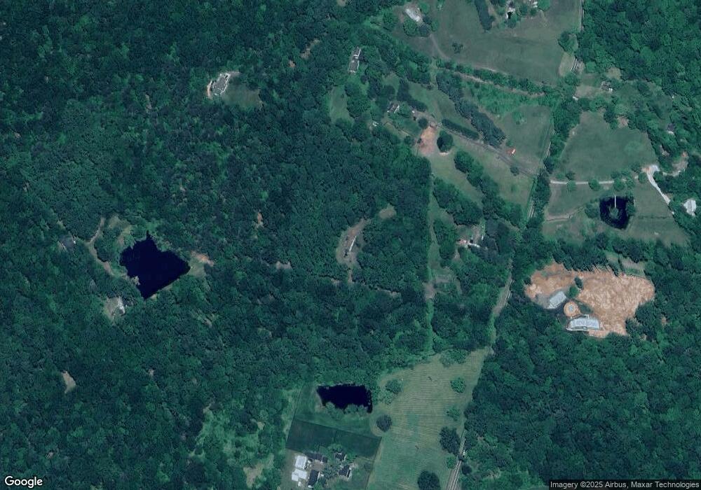 5552 Beverlys Mill Rd, Broad Run, VA 20137 - photo 1