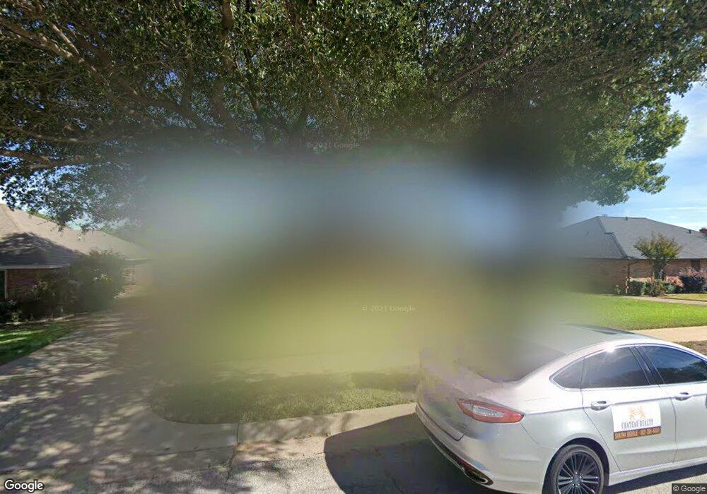 2600 Glenoaks St, Bedford, TX 76021 - photo 1