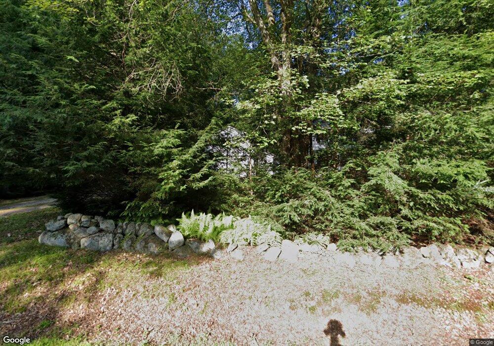 8 Tomahawk Dr, MerriMacK, NH 03054 - photo 1