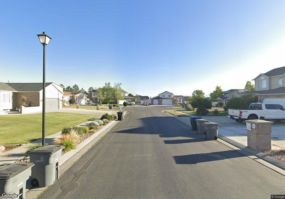9634 Garden Grove Ln, South Jordan, UT 84095 - photo 1