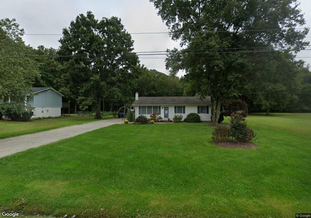 214 Edgewood Dr, Bear, DE 19701 - photo 1