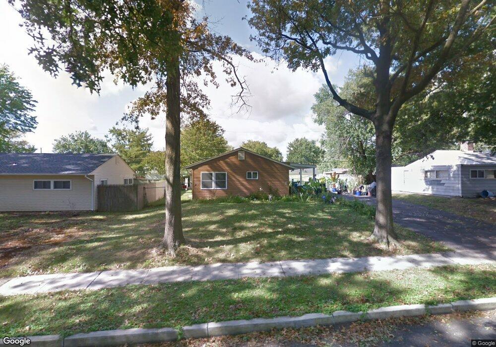 15 Gaping Rock Rd, Levittown, PA 19057 - photo 1