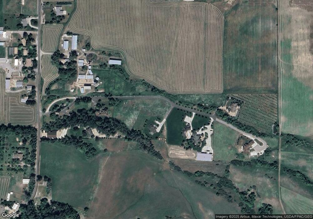 1206 E 9300 N unit 2, Richmond, UT 84333 - photo 1