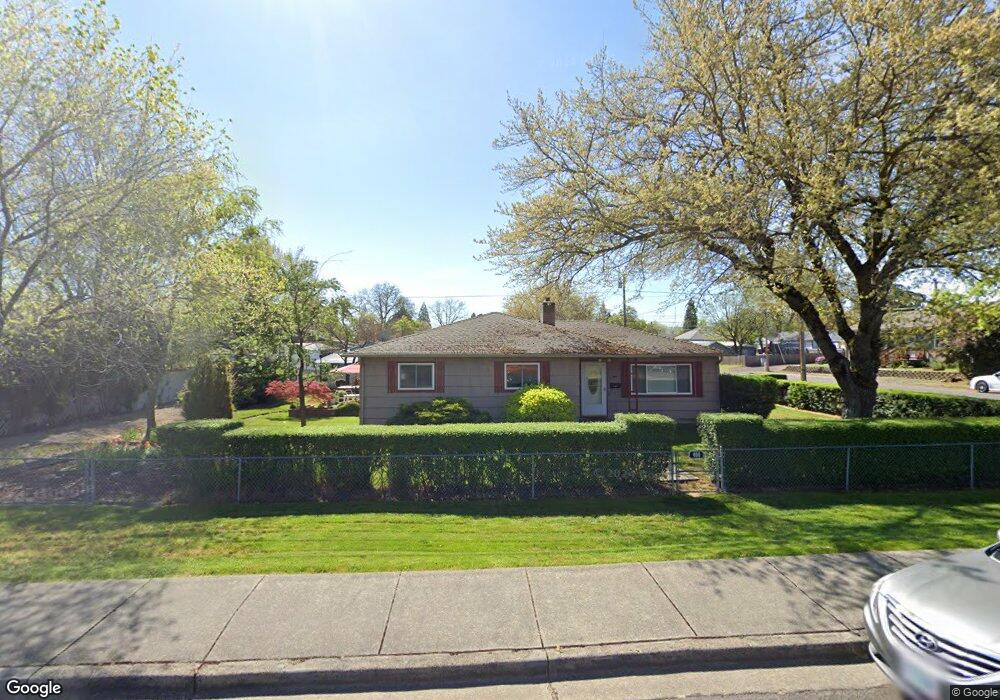 400 Cherry St, Central Point, OR 97502 - photo 1