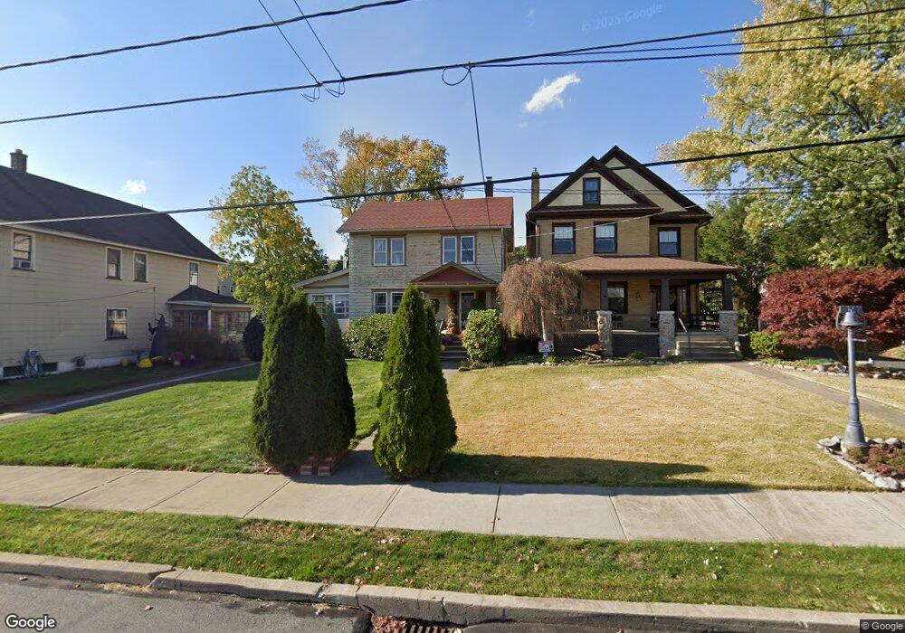 213 2nd St, Olyphant, PA 18447 - photo 1