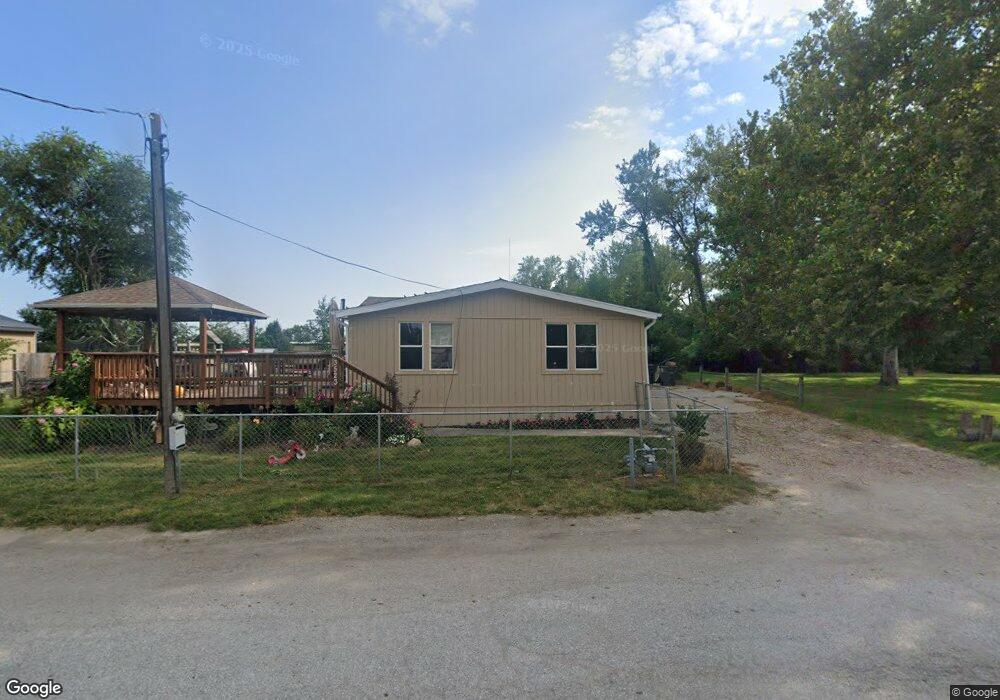 3523 Scott Dr, Council Bluffs, IA 51501 - photo 1