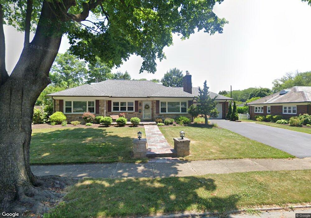 1029 N 30th St unit 1037, Allentown, PA 18104 - photo 1