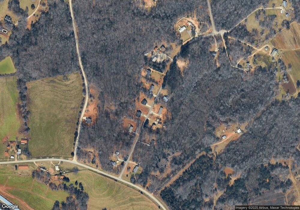 518 Mountain Creek Dr, Maysville, GA 30558 - photo 1