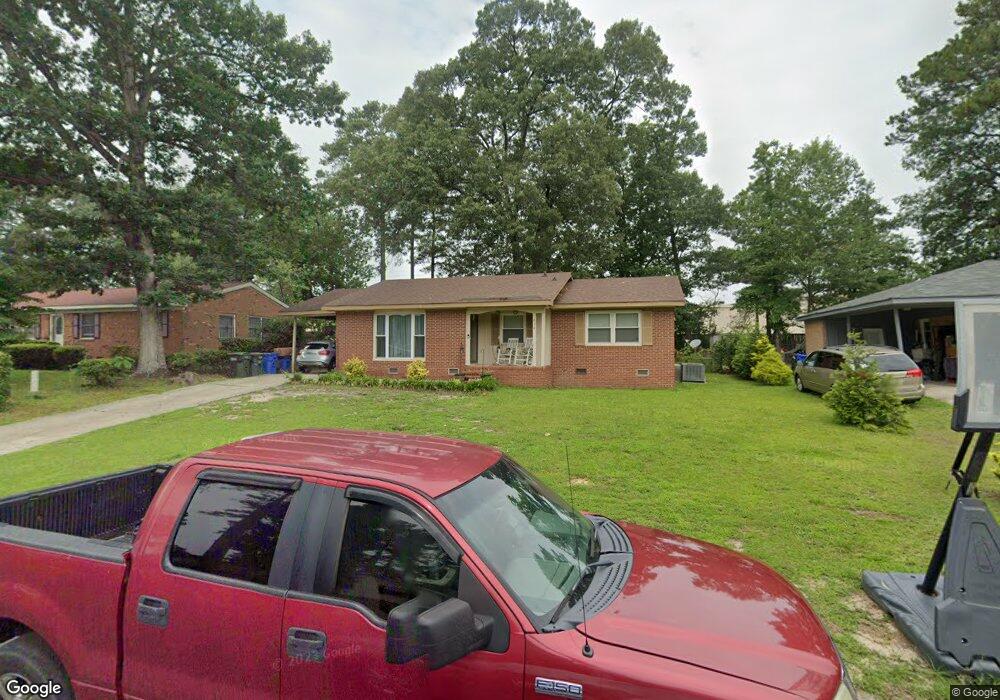 654 Edgehill Rd, Fayetteville, NC 28314 - photo 1