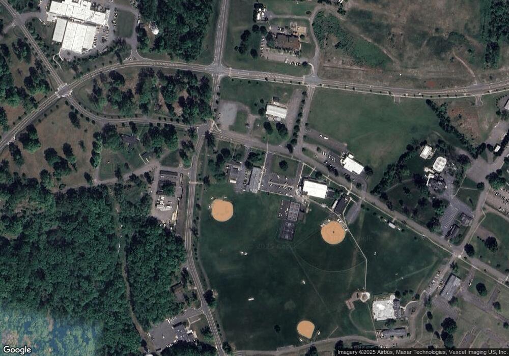 4257 Aiken Dr unit H, Warrenton, VA 20187 - photo 1