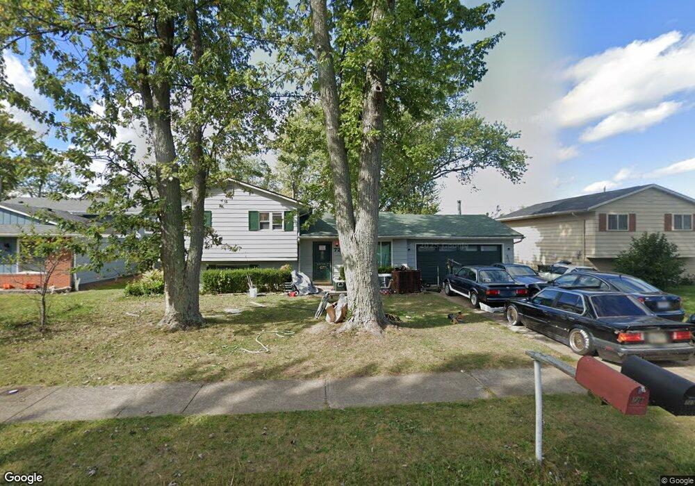 728 Hollywood Ave, Sheffield Lake, OH 44054 - photo 1