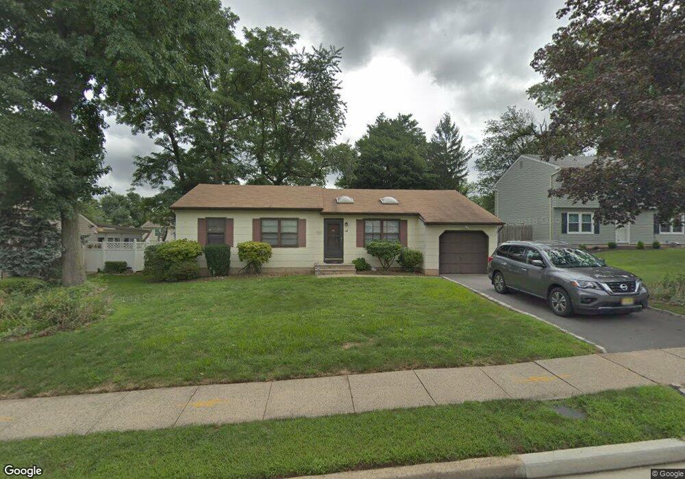 14 Wakefield Dr, Edison, NJ 08820 - photo 1