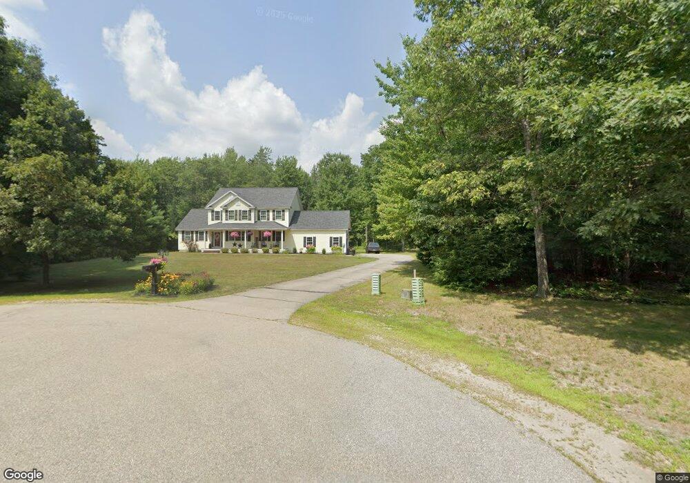 46 Lincoln Cir, Center Conway, NH 03813 - photo 1