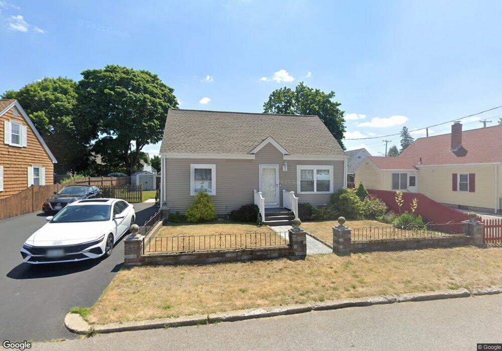 9 Cumberland St, Pawtucket, RI 02861 - photo 1