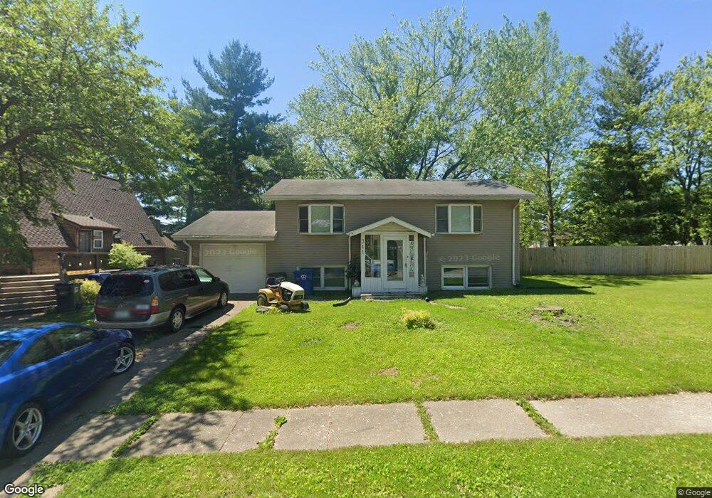 311 W 63rd St, Davenport, IA 52806 - photo 1