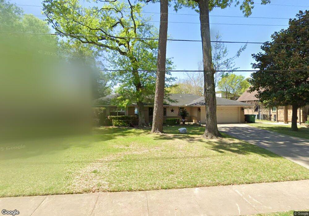 1409 Monarch Oaks St, Houston, TX 77055 - photo 1
