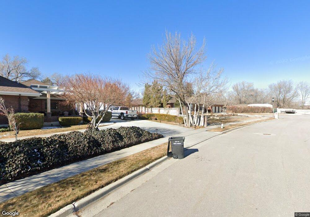 9110 S Williamsburg Ct, West Jordan, UT 84088 - photo 1