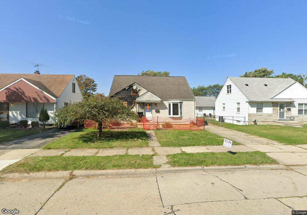 25295 Buick St, Roseville, MI 48066 - photo 1