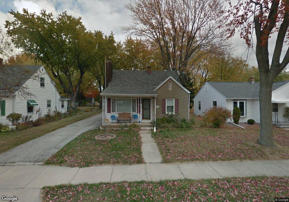 1708 S Sanders St, Appleton, WI 54915 - photo 1