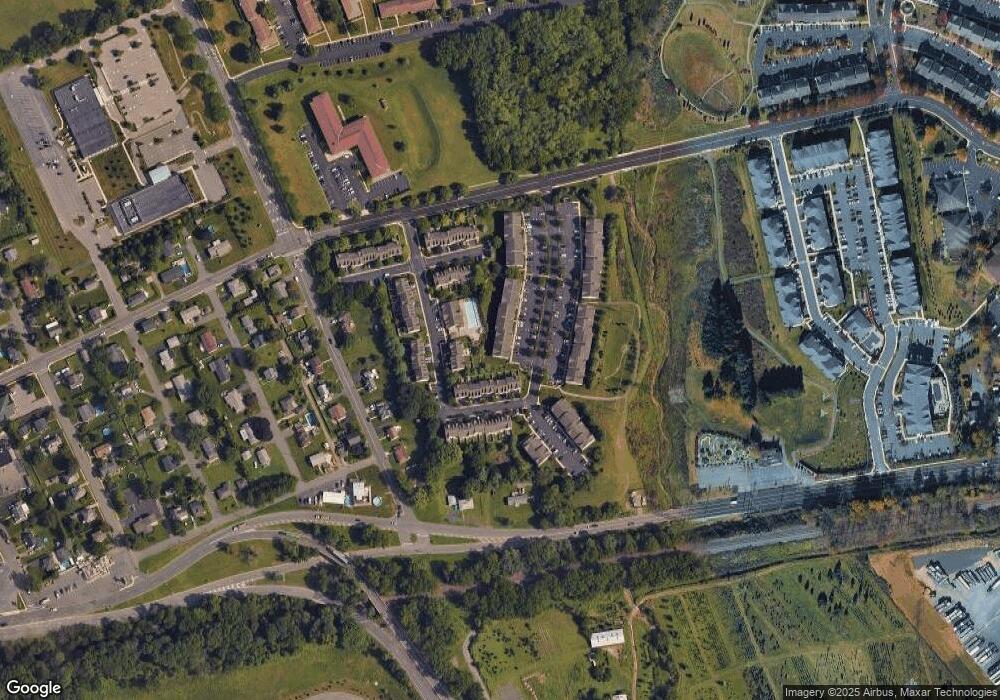 57 Limerick Ln unit 23, Phillipsburg, NJ 08865 - photo 1