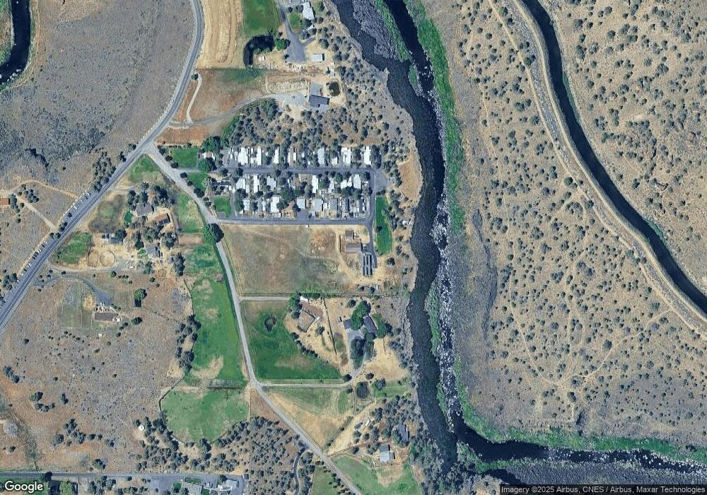 10070 NE Smith Rock Loop, Terrebonne, OR 97760 - photo 1