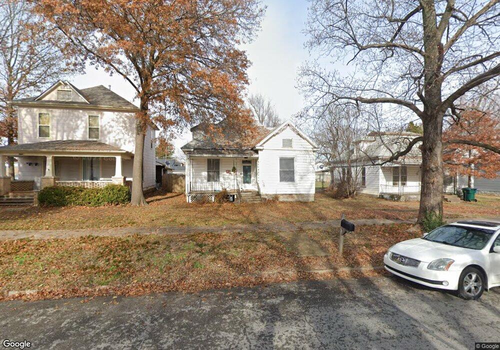 1727 Stevens Ave, Parsons, KS 67357 - photo 1