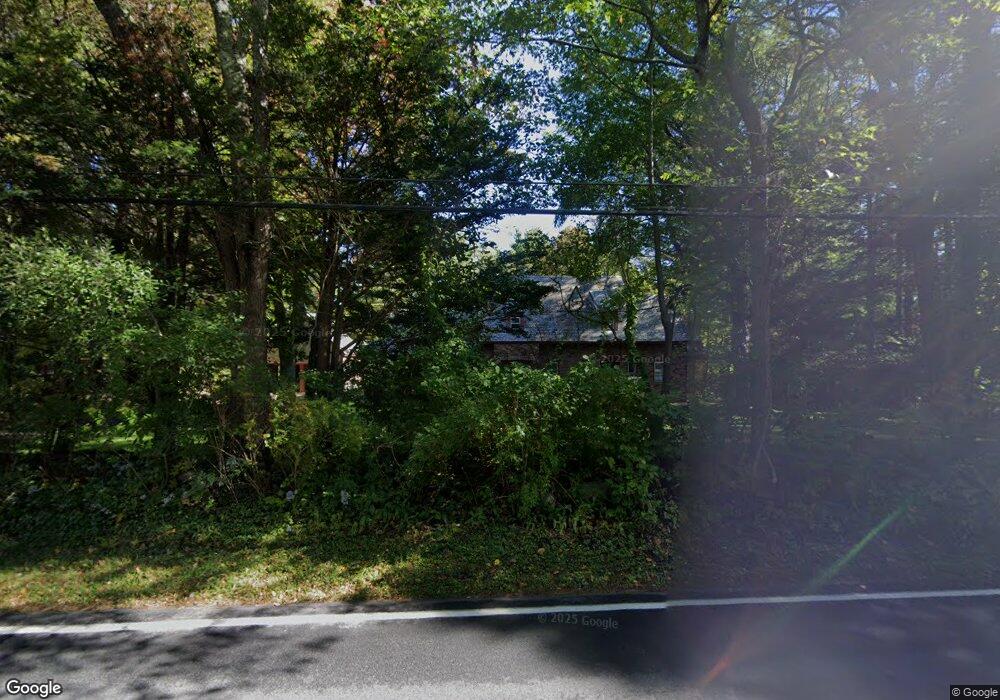 750 St Davids Ln, Schenectady, NY 12309 - photo 1