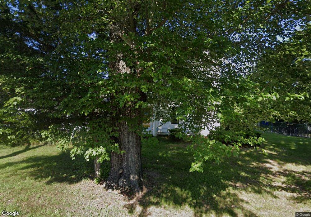 529 West St, Ludlow, MA 01056 - photo 1