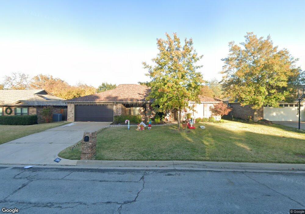 7304 Boca Raton Dr, North Richland Hills, TX 76182 - photo 1