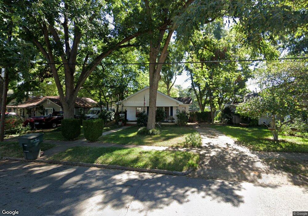 136 Walker Ave, Nacogdoches, TX 75961 - photo 1