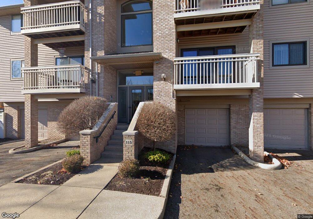 3800 Rosemont Blvd unit Mike Z, Akron, OH 44333 - photo 1