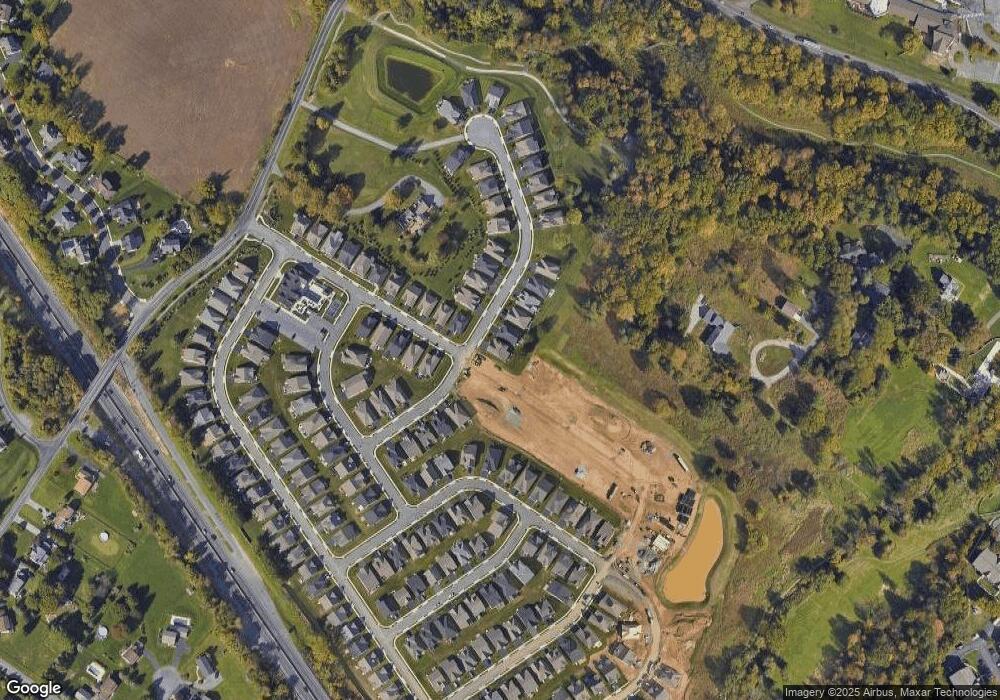 4112 Clearbrook Rd, Emmaus, PA 18049 - photo 1