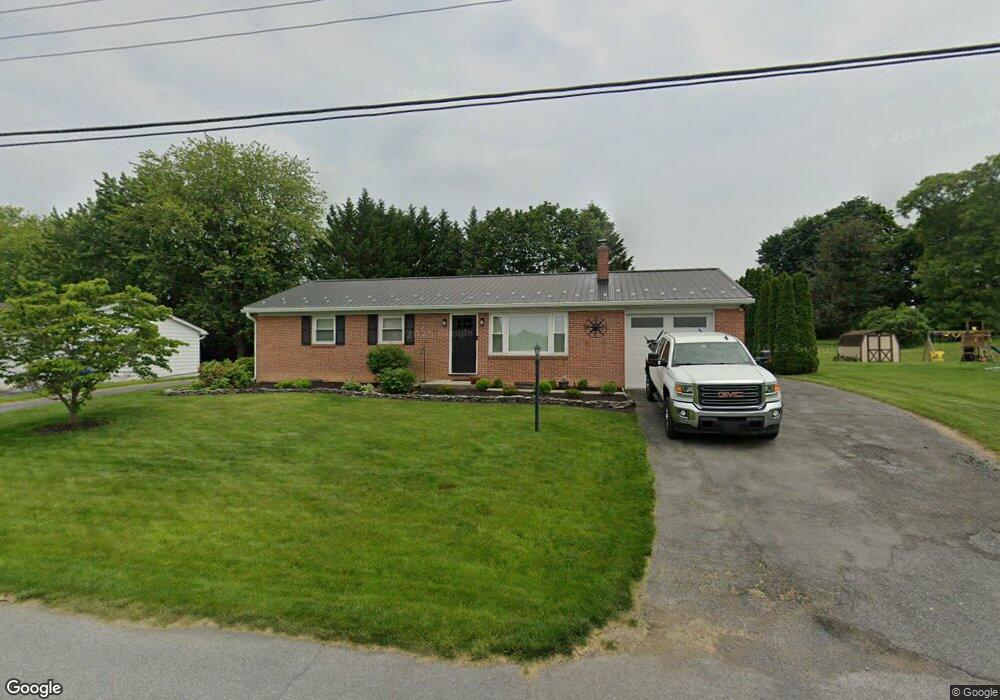 1248 Pleasantview Dr, Chambersburg, PA 17202 - photo 1