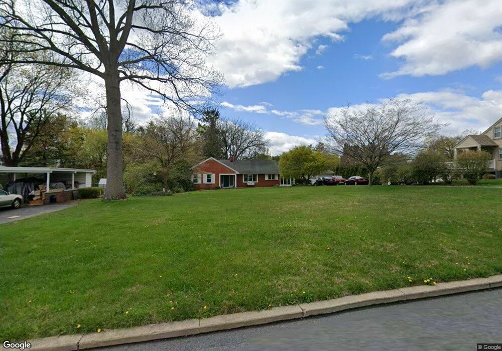 3412 Stoudts Ferry Bridge Rd, Reading, PA 19605 - photo 1