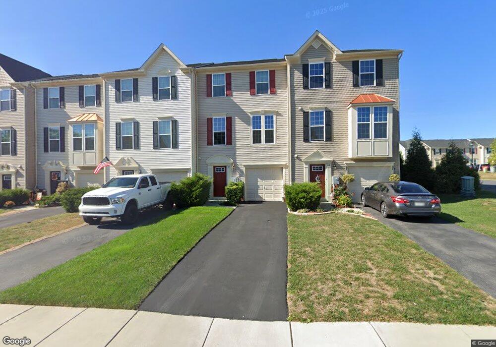 85 Creekside Ct, Falling Waters, WV 25419 - photo 1