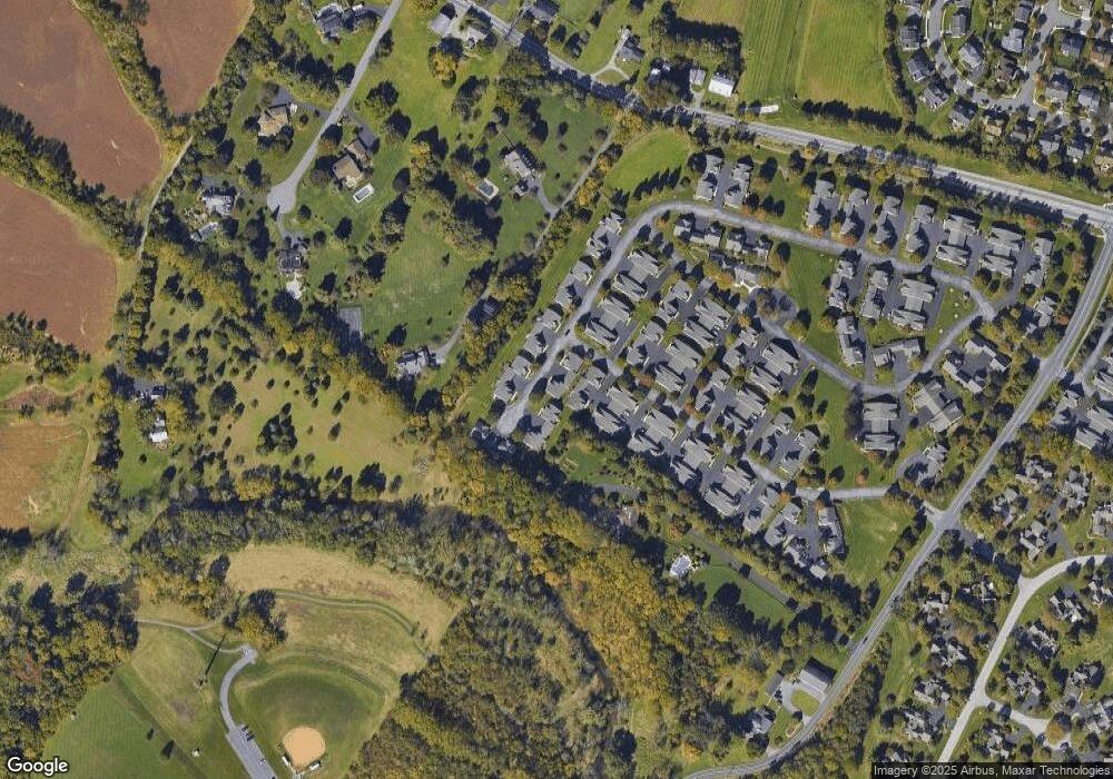 4930 Steeplechase Dr unit 31B, Macungie, PA 18062 - photo 1