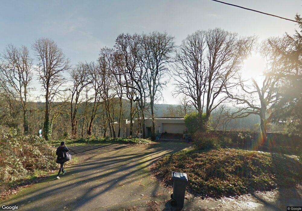 2670 Glen Eagles Rd, Lake Oswego, OR 97034 - photo 1