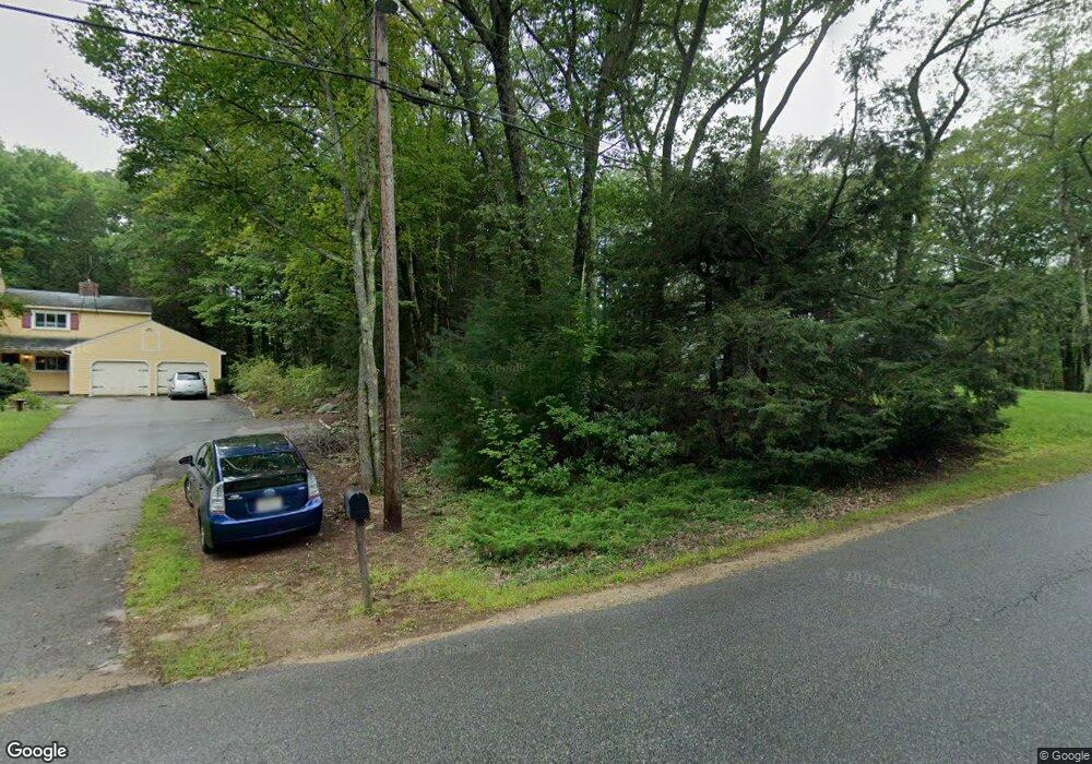 22 Ridgewood Dr, Bow, NH 03304 - photo 1