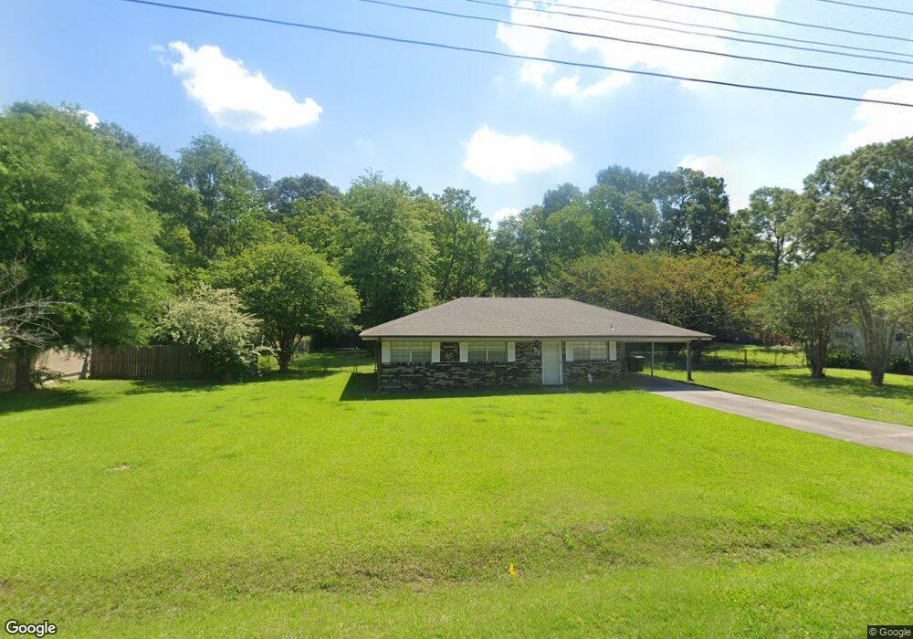 52 Shamrock Dr, Laurel, MS 39443 - photo 1