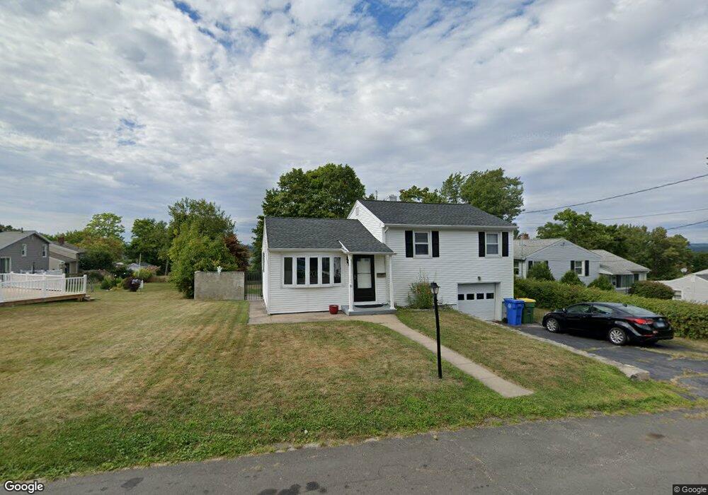 80 Cronin Dr, Waterbury, CT 06708 - photo 1