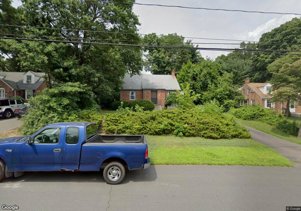 110 Goodale Dr, Newington, CT 06111 - photo 1