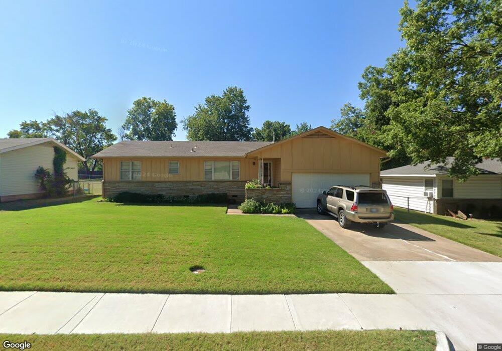 229 W Urbana St, Broken Arrow, OK 74012 - photo 1