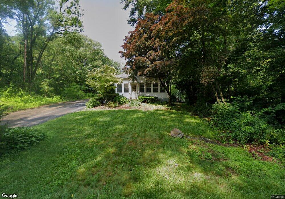 1034 Garden Rd, Orange, CT 06477 - photo 1